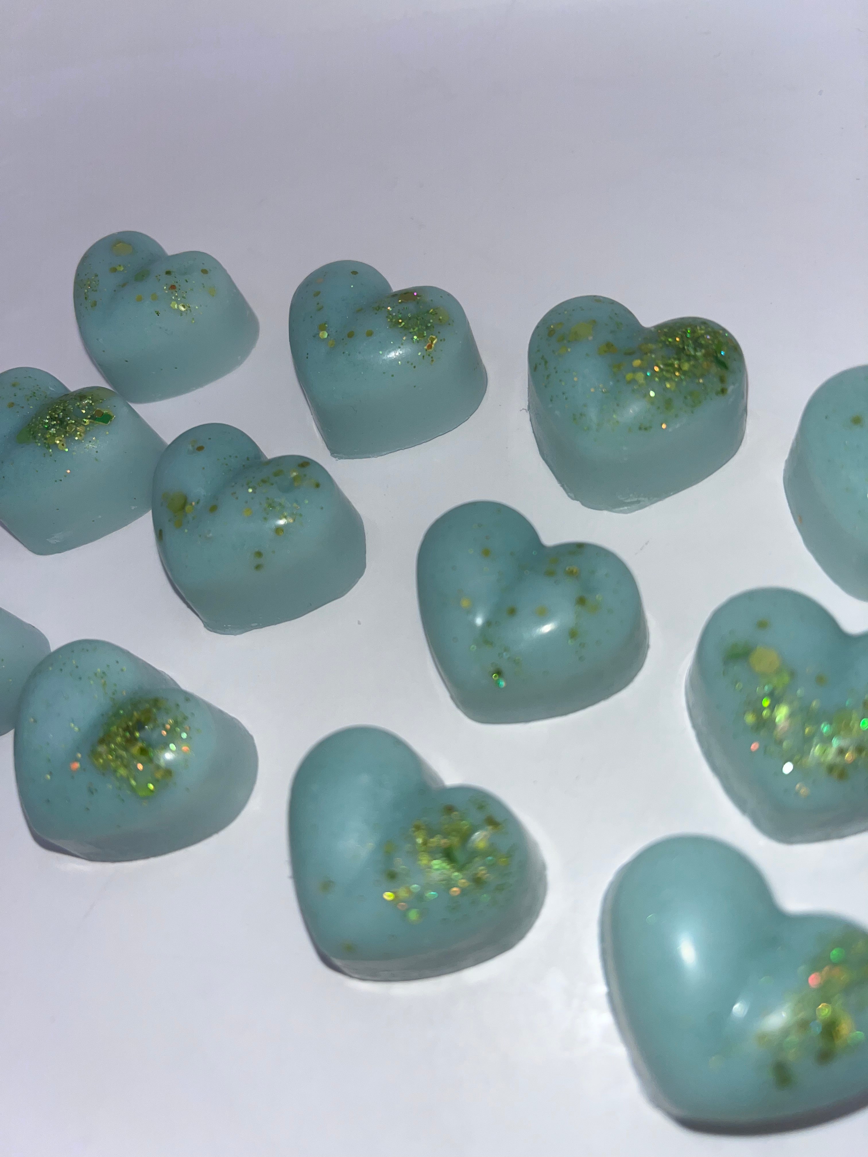 Lenora Frosted Eucalyptus